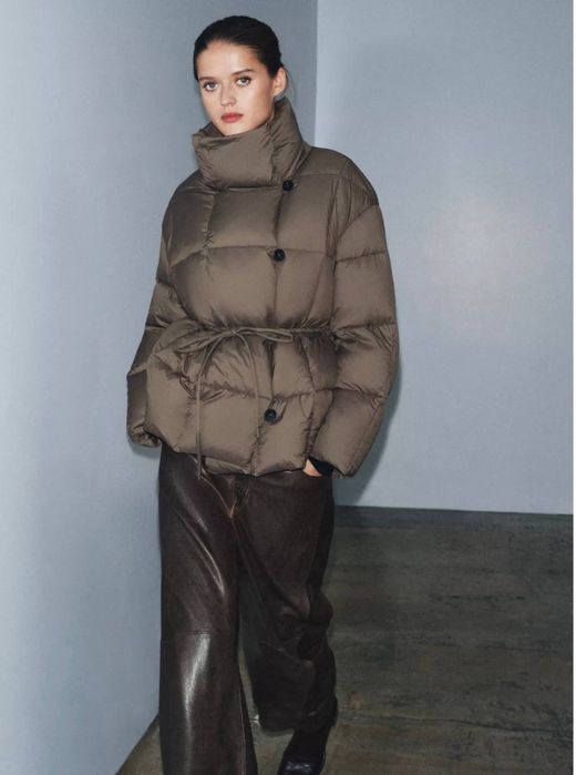 Жіночий пуховик zara з поясом