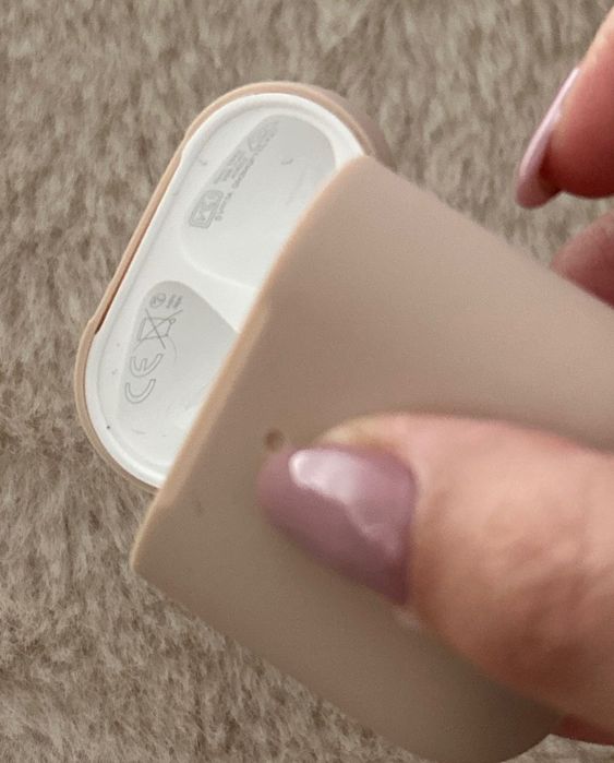 APPLE AirPods Modelo A2031 - 2a Geração