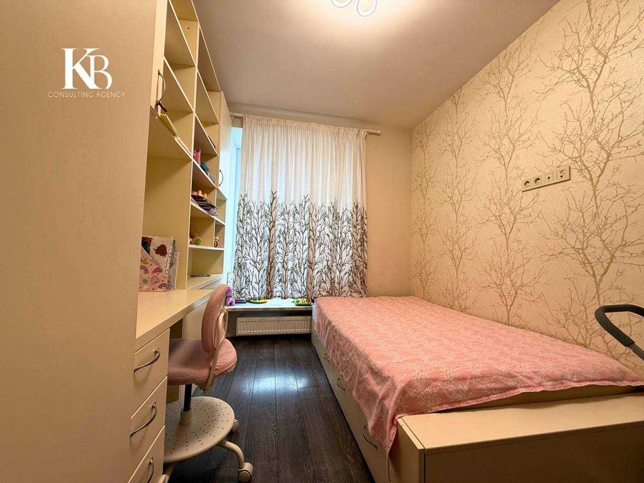 Продам 4 х кімнатну квартиру 3 окремі спальні River Park Видова 87 м2