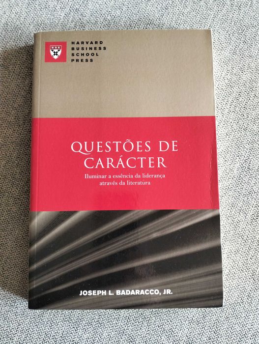 Livro "Questões de carácter" de Joseph L. Badaracco, Jr