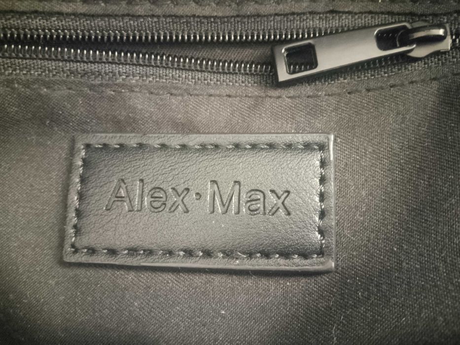 Alex Max czarny pikowany plecak