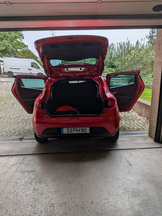 Renault Clio 0.9 TCe 90 CV — photo 4