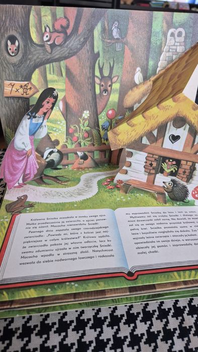 Vojtech Kubasta 1983 rok Królewna Śnieżka rozkładana książeczka PRL