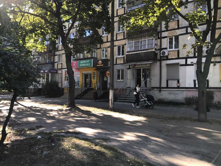 Сдам помещение нежилого фонд-пр. Калнышевского-красная линия-58 м.кв.!