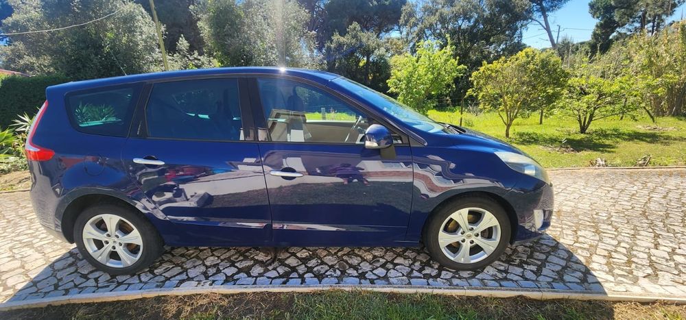 Renault  grand scenic