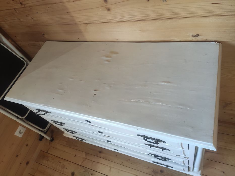 Cómoda rústica/antiga