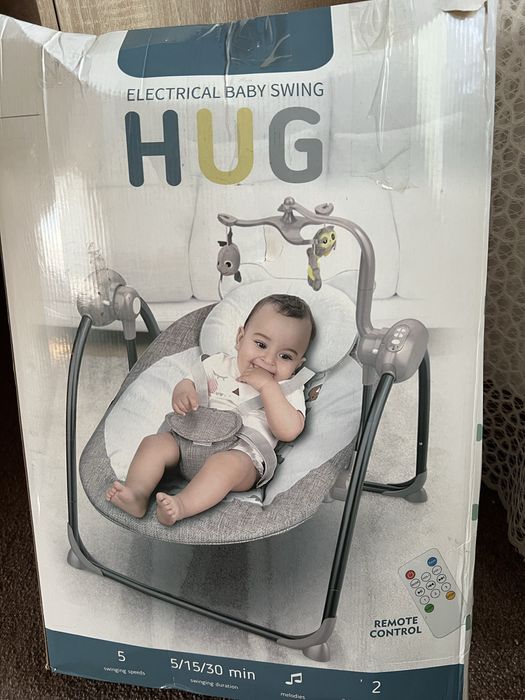 Дитяча гойдалка з мелодією