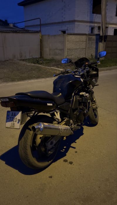 Yamaha fzs 600 fazer