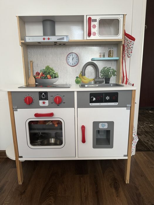Kuchnia drewniana z Lidla dla dzieci