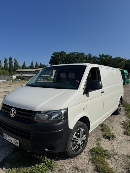 Продам  хороший автомобіль  2013 года