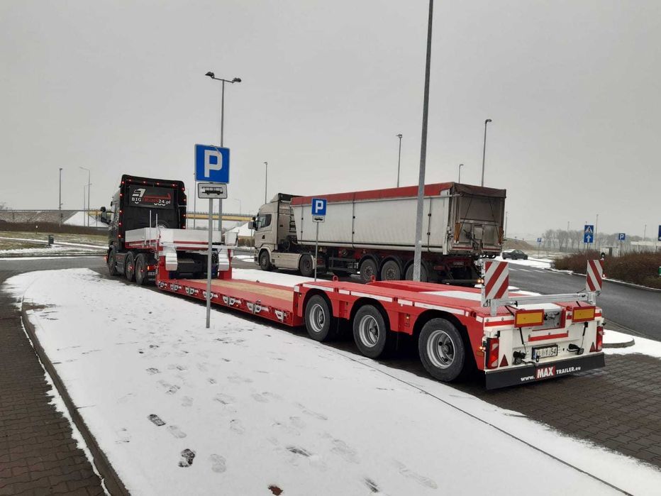 Tiefbett naczepa, naczepa niskopodwoziowa, transport mszyn