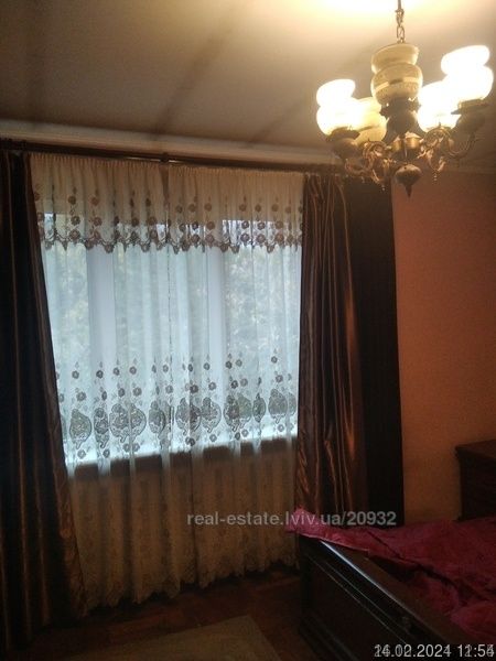 Продаж будинку Виговського