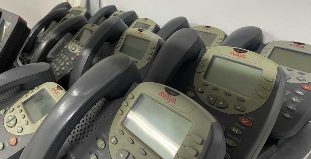 Avaya IP телефони