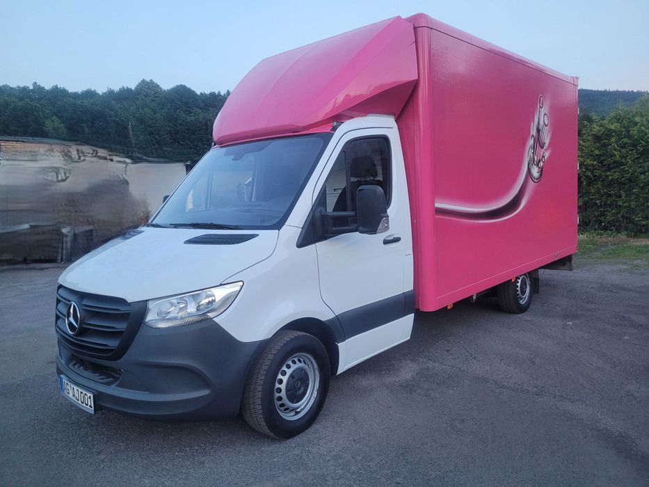 Sprinter FWD klima SHOWROOM mobilny GABINET LEKARSKI webasto