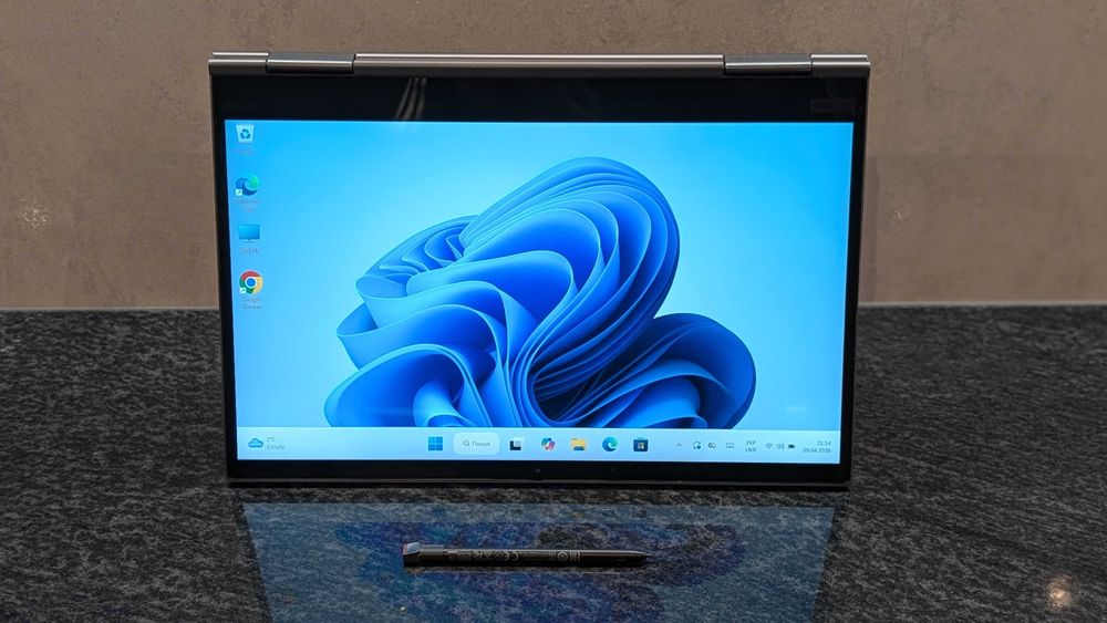 Lenovo ThinkPad X1 Yoga Gen 4 14" 2K WQHD IPS 300nits IPS i7-8665U 16GB 256Gb