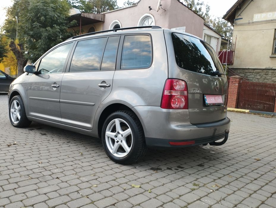 Фольксваген Тоуран Volkswagen Touran 2007