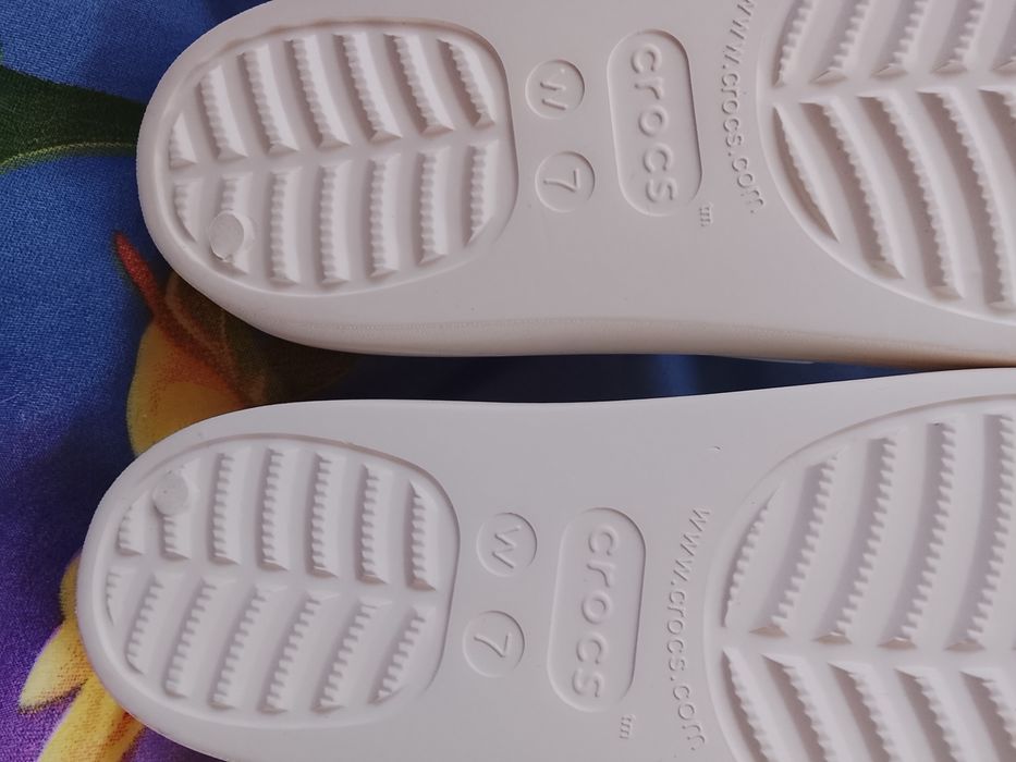 Crocsy Inconic Comfort r 37,5 W7 nowe bez metki