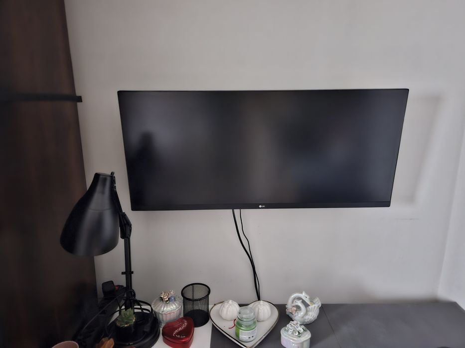 Monitor lg 34 model 34 wl50s-C