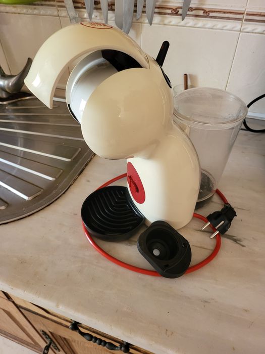 Máquina de café dolce gusto