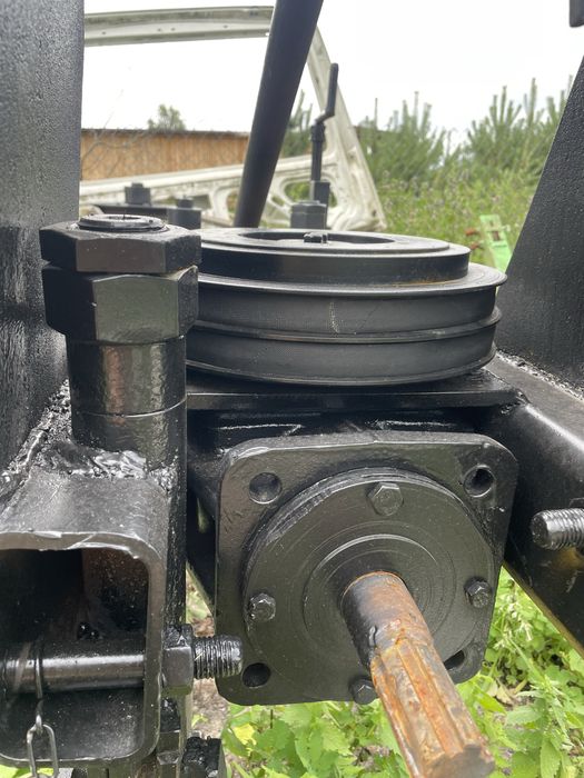 Роторний плуг Минитрактор т-40 грунтофреза почвофреза