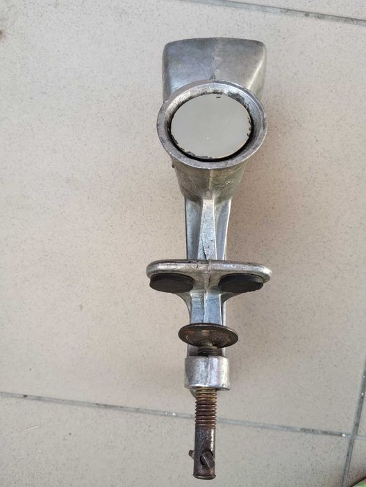 Кавомолка ручна механічна