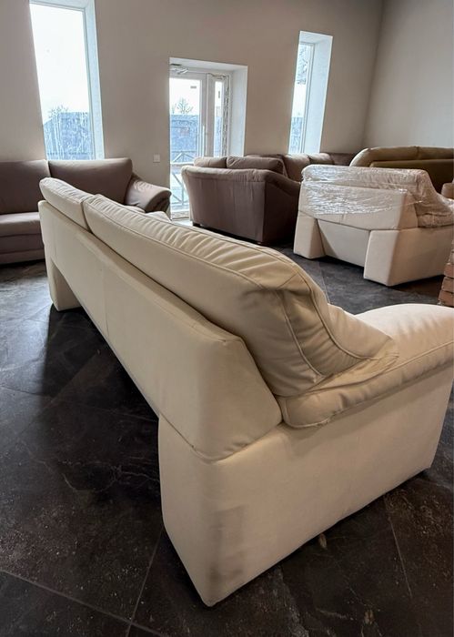 Продається новий диван!