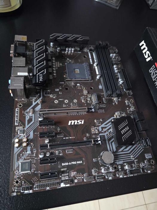 RTX 2060 Super, Ryzen 5 3600, 16 GB DDR4, MSI B450