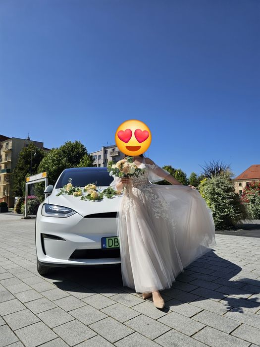 Suknia ślubna- stan idealny