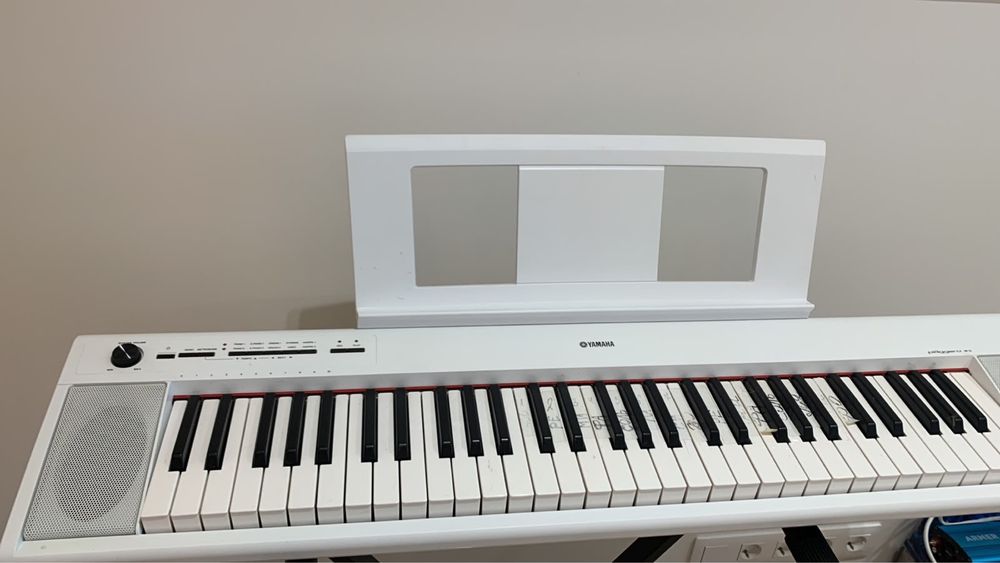 Синтезатор Yamaha NP-12WH