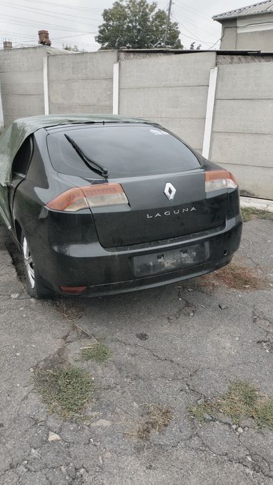 продам авто рено лагуна після дтп