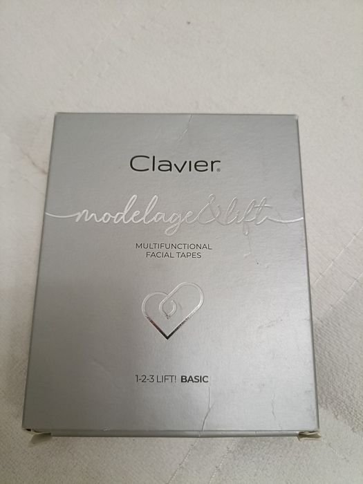Multifunkcyjne liftingujące taśmy do twarzy Clavier.