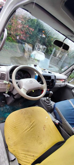 Carrinha Toyota Dyna 3500kg