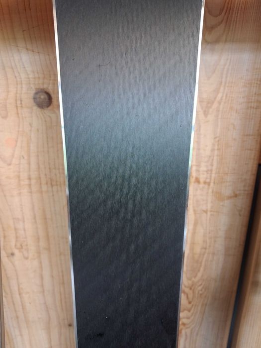 Narty Stockli Laser Mx, długość 146 cm, model 2025, używane