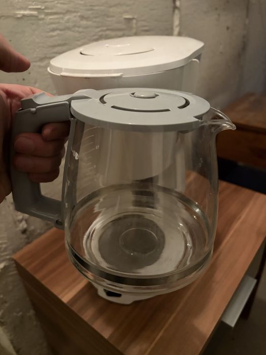 Ekspres przelewowy Bosh bialy