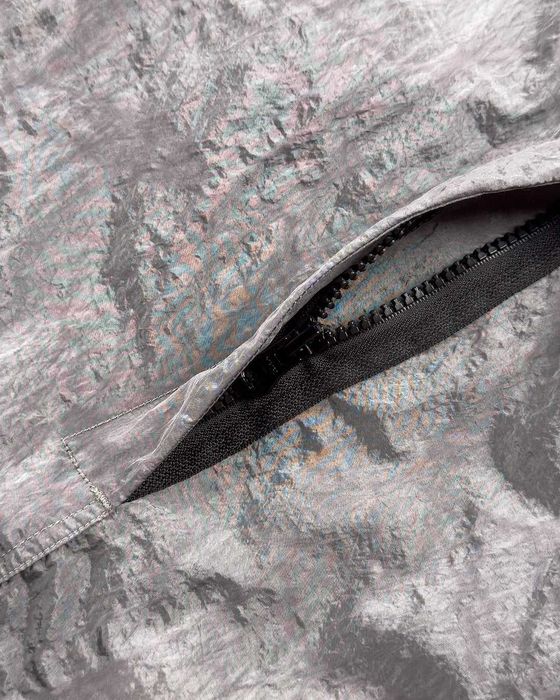 Куртка STONE ISLAND 40426 Short Parka Nylon Metal Waffle Print Grey