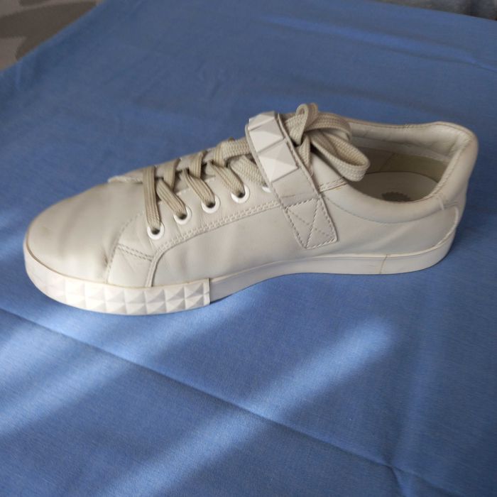 Damskie sneakersy GEOX by Patrick COX nr 37.