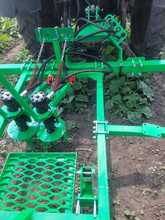 РК-1 Роторний культиватор для гарбузів, капусти.