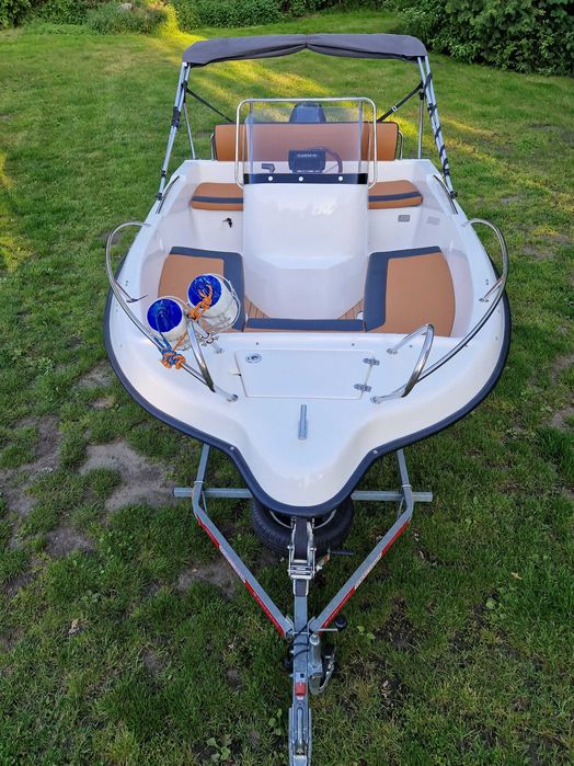 Motorówka Marion 450 Open  YAMAHA z przyczepką