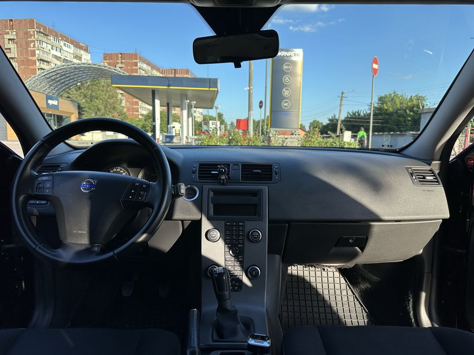 Volvo v50 1.6hdi 2010рік