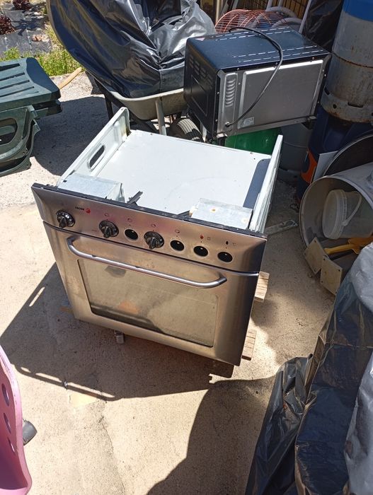 Fogão e forno a gás natural