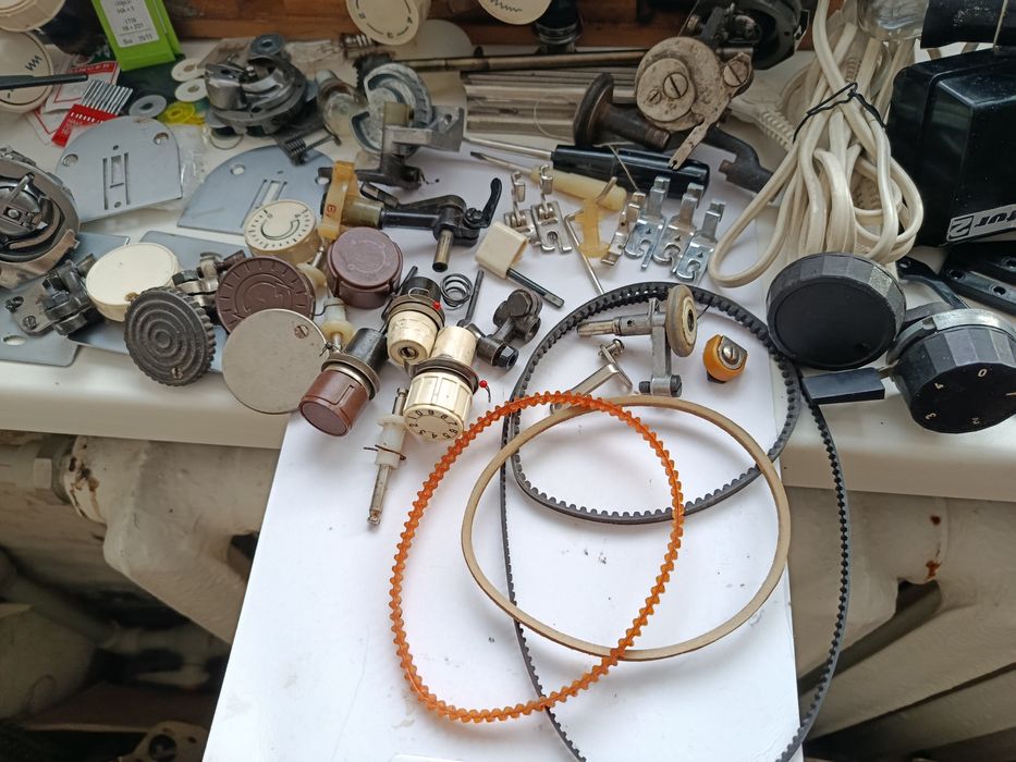 Швейная машинка на запчясти