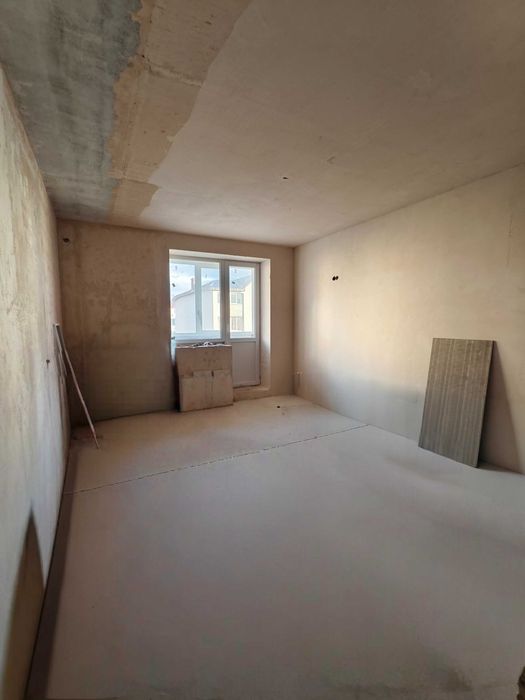 Продам 1 кімнатну кв-ру в ЖК Едельвейс в Хлібодарському !