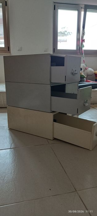 Gavetas metálicas para arquivos