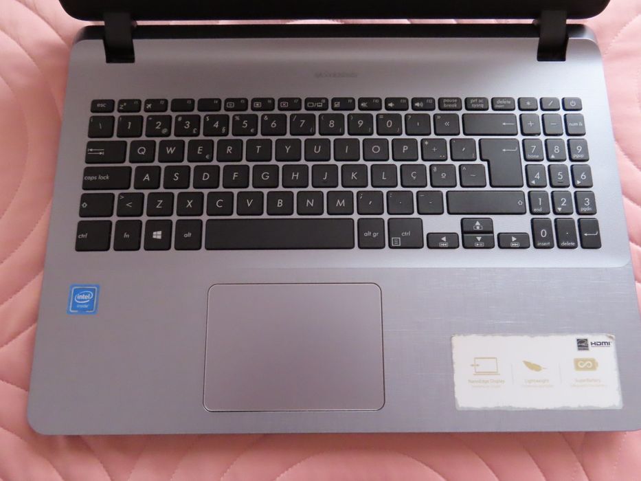 Computador ASUS F507MA