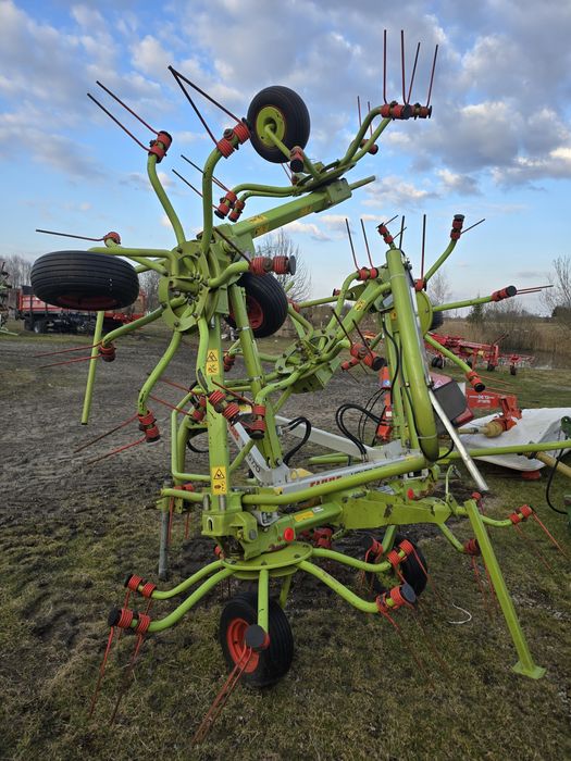 Przewracarka Claas volto 770