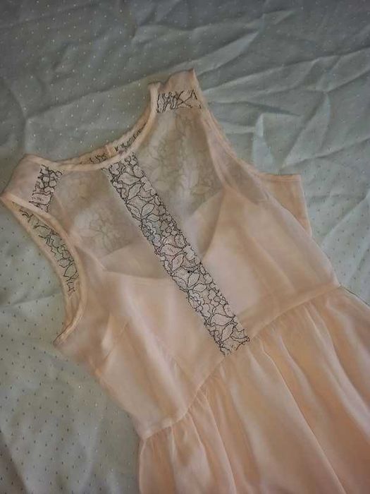 Esmara śliczna delikatna sukienka 158/164/170 M