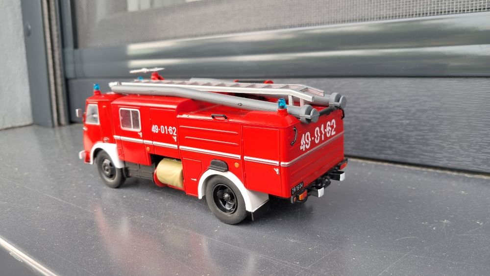 Jelcz 003 star 25 straż