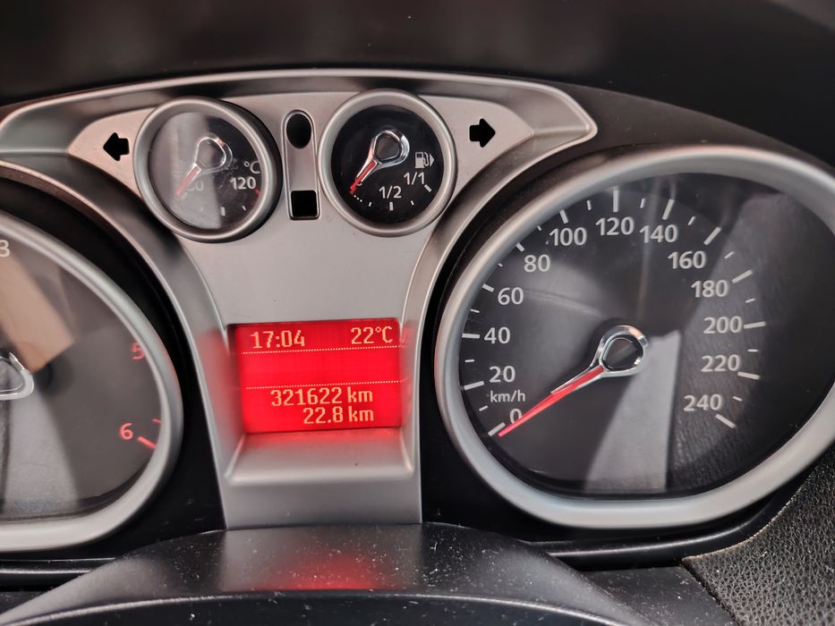 Auto Ford Kuga Zapraszam