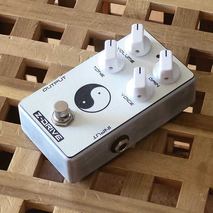 Zendrive handwired klon (overdrive w stylu Dumble)