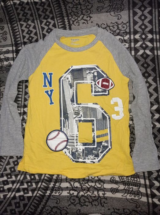 8 camisolas 3/4 anos Prénatal